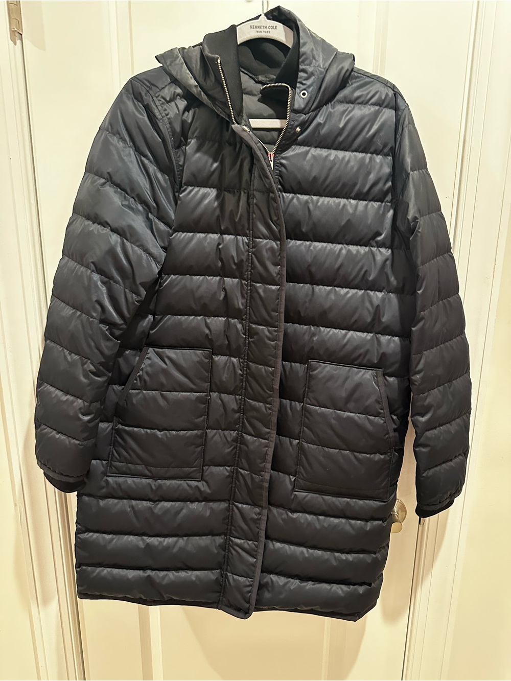 Theory Light Quilted Hooded Down Puffer Coat Navy L